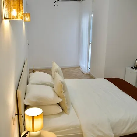 Tzatziki Boutique Apartament