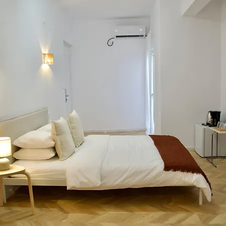 Tzatziki Boutique Apartment